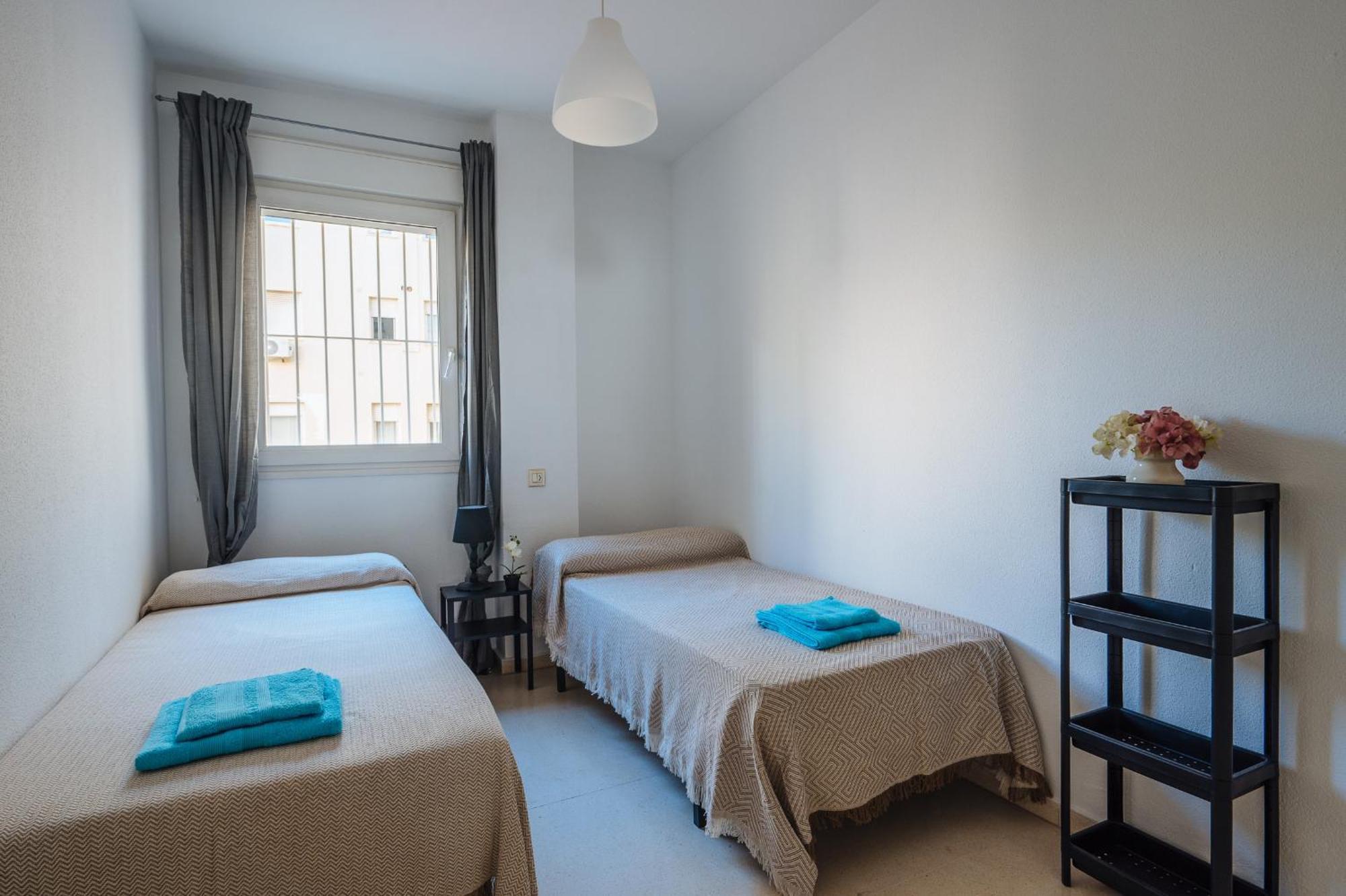 Piso Familiar Virgen Del Rocio Apartment Seville Luaran gambar