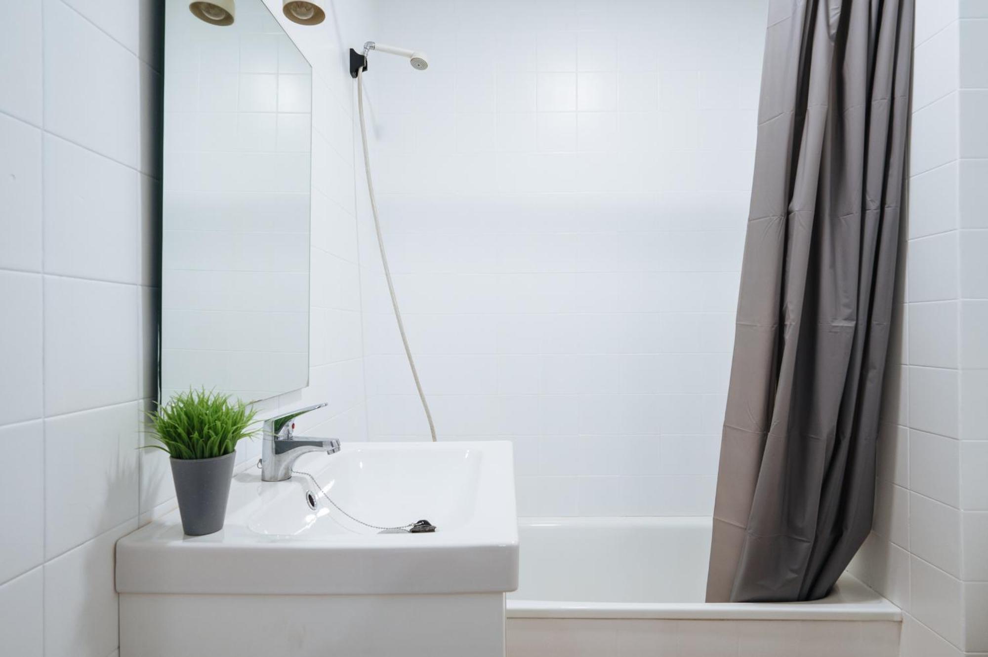 Piso Familiar Virgen Del Rocio Apartment Seville Luaran gambar