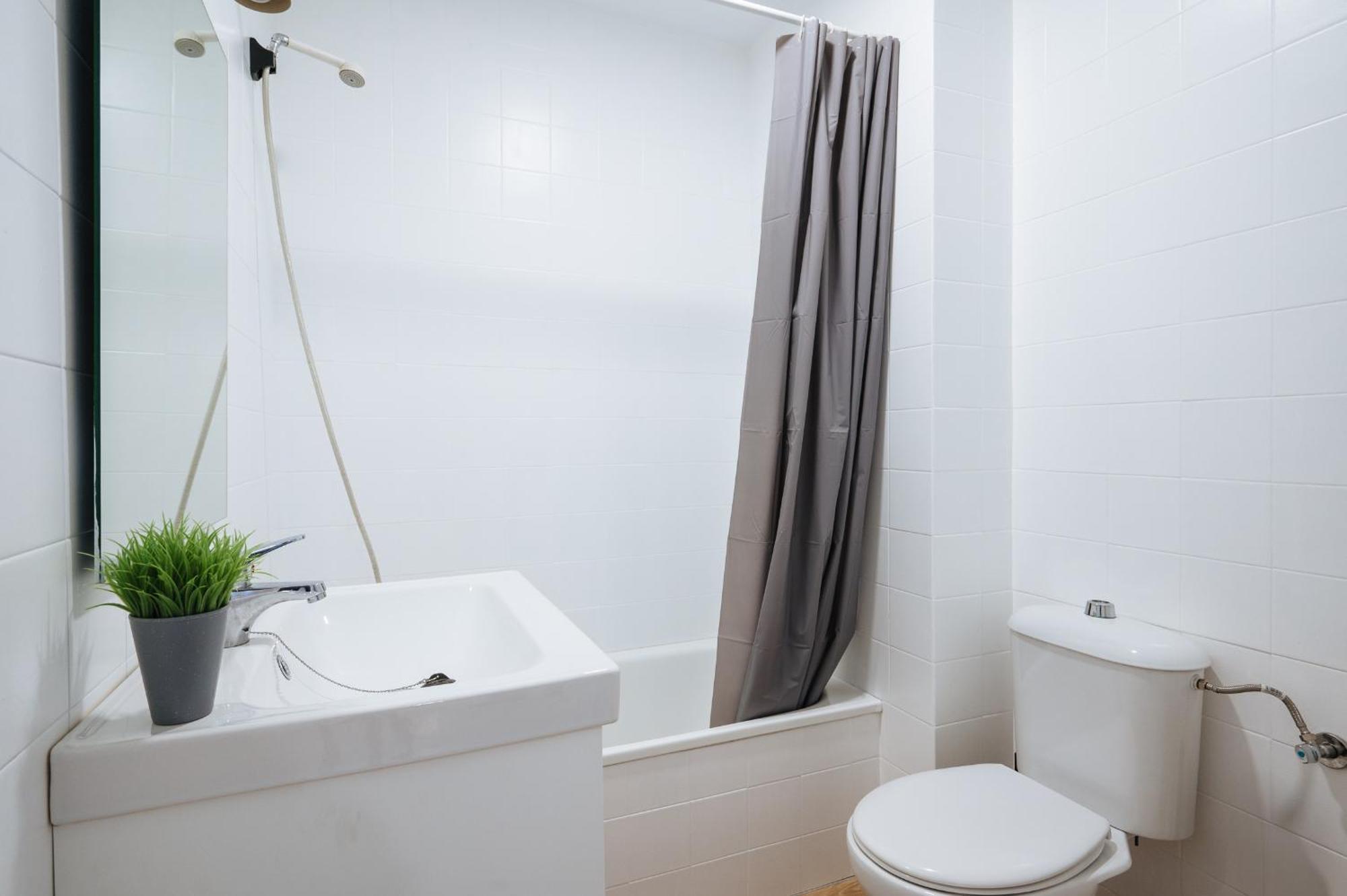 Piso Familiar Virgen Del Rocio Apartment Seville Luaran gambar